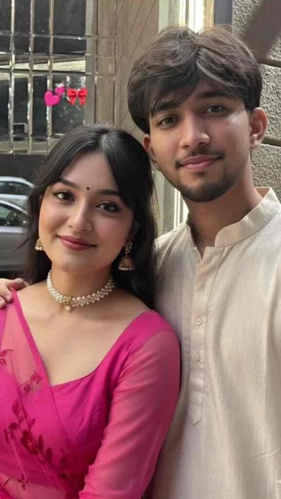 couple photo prompt