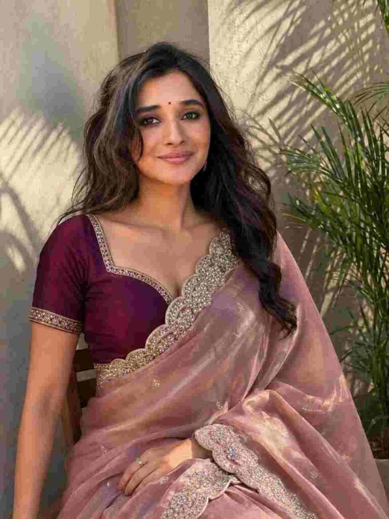 prompt for gemini ai saree look couple
